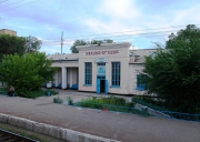 �������